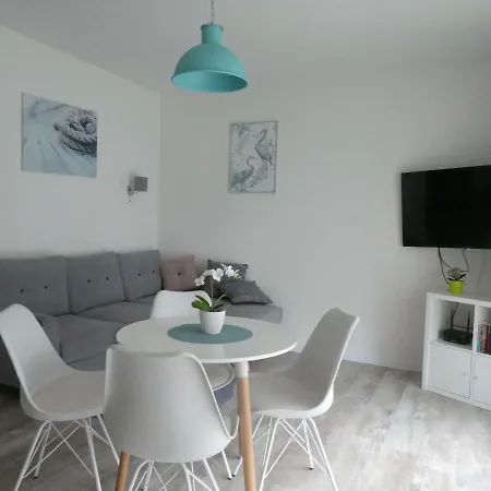 아파트 Nika Pool&spa 5morz *