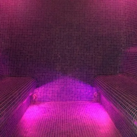 Nika Pool&spa 5morz 시아노제티